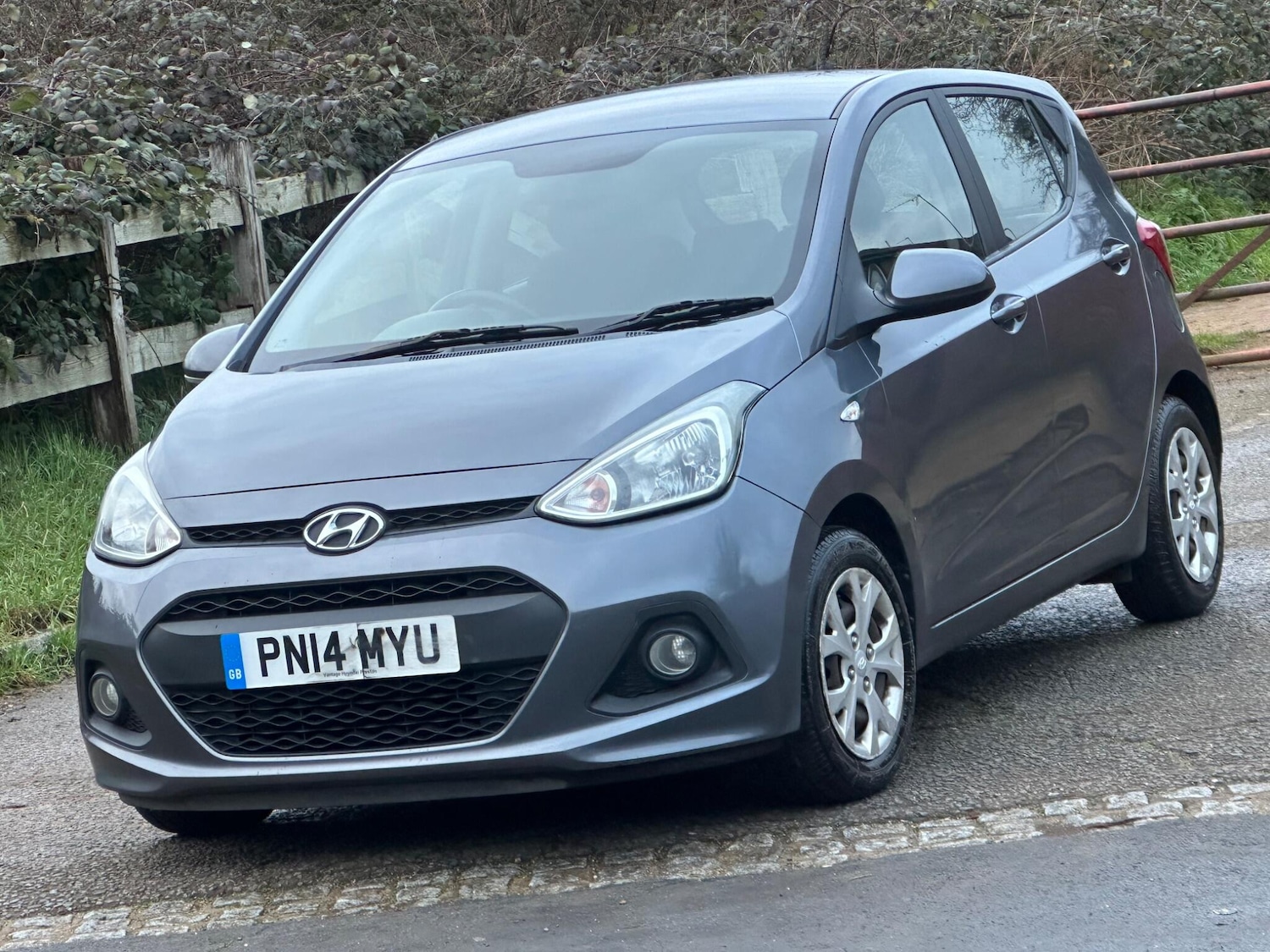 Used Hyundai i10 2014 for sale - 77346479: Photo 3