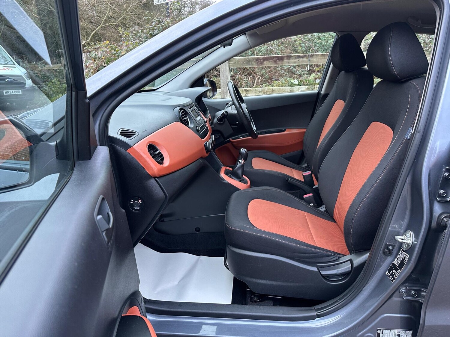 Used Hyundai i10 2014 for sale - 77346479: Photo 39