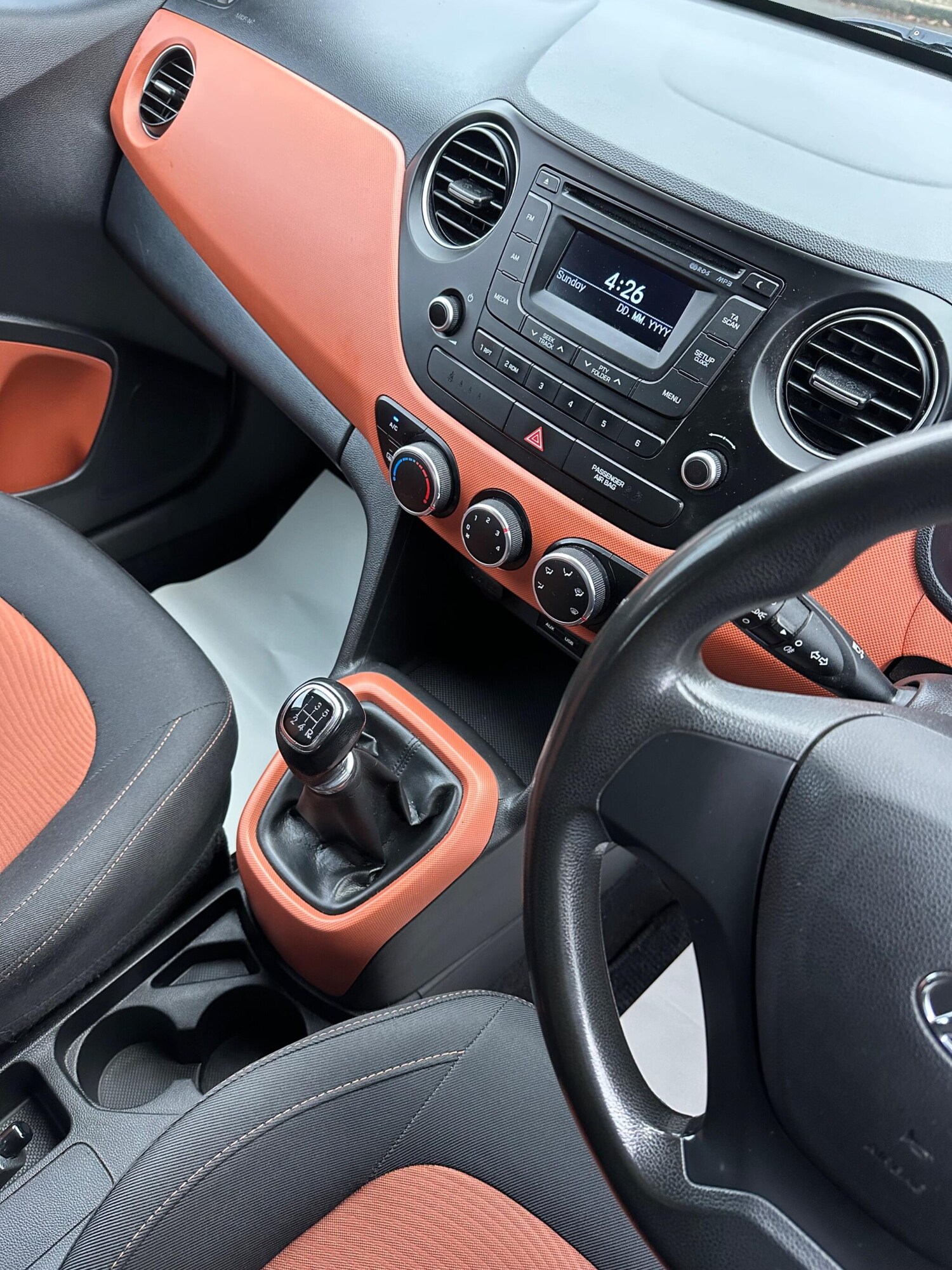 Used Hyundai i10 2014 for sale - 77346479: Photo 48