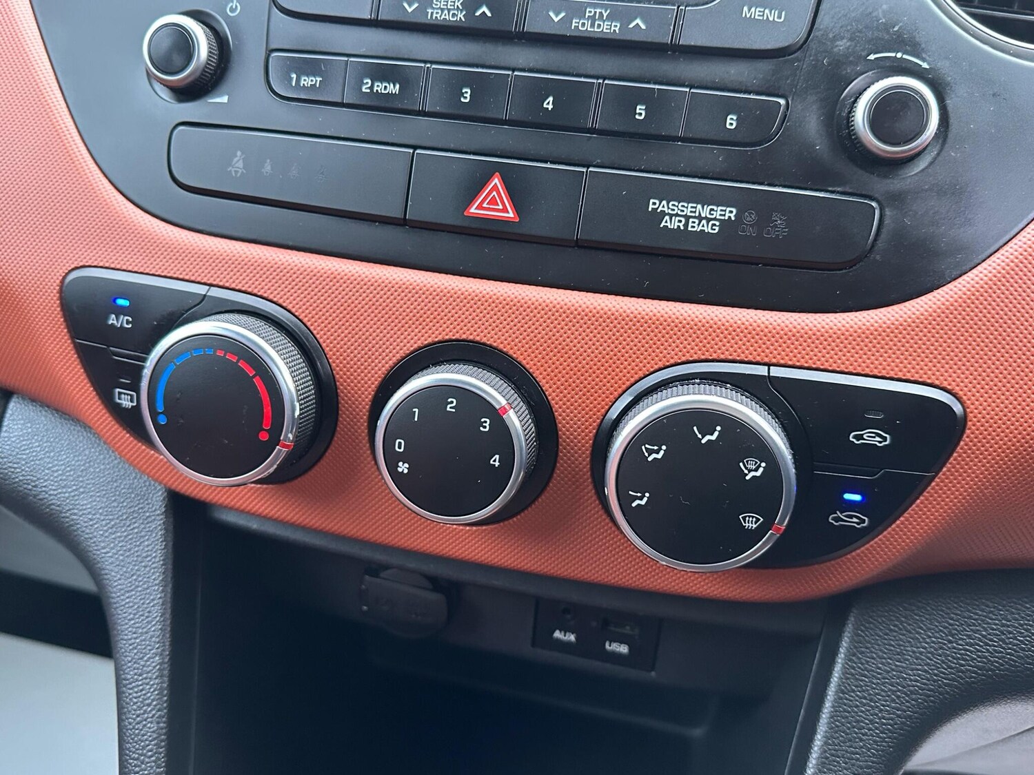 Used Hyundai i10 2014 for sale - 77346479: Photo 50