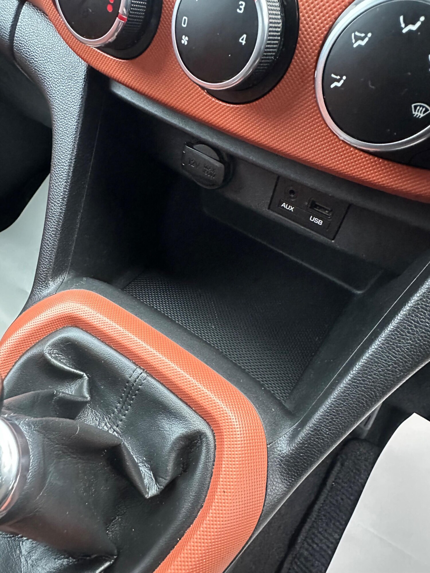 Used Hyundai i10 2014 for sale - 77346479: Photo 52