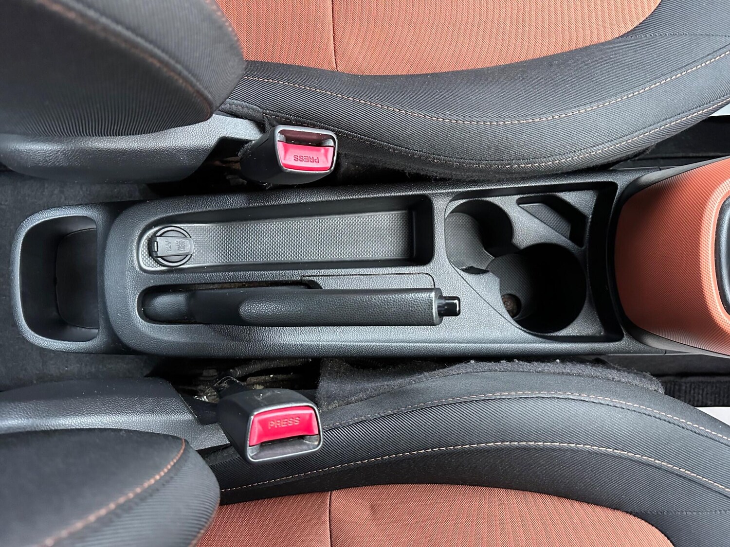 Used Hyundai i10 2014 for sale - 77346479: Photo 54