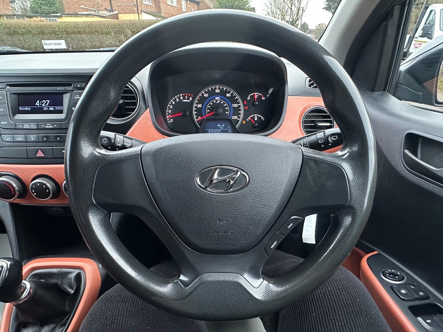 Used Hyundai i10 2014 for sale - 77346479: Photo 55