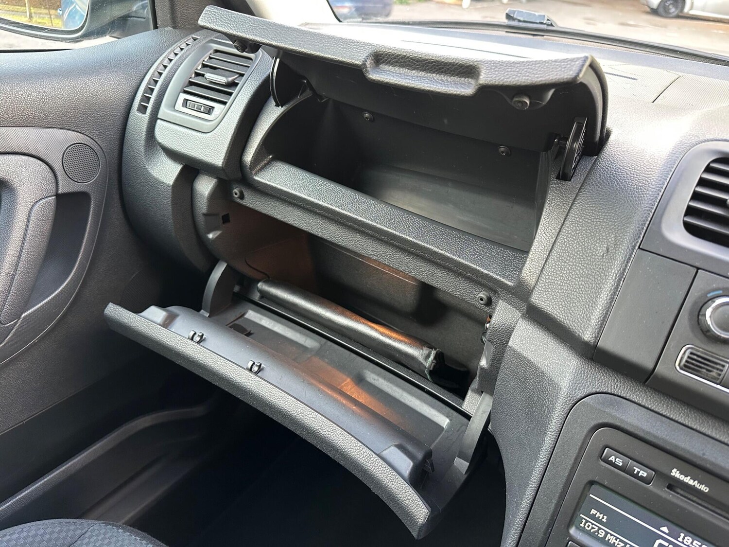 Used Skoda Fabia 2013 for sale - 77346489: Photo 64