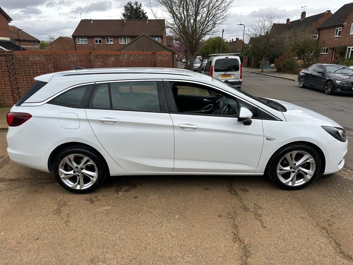 Used Vauxhall Astra for sale - 77977709: Photo 14