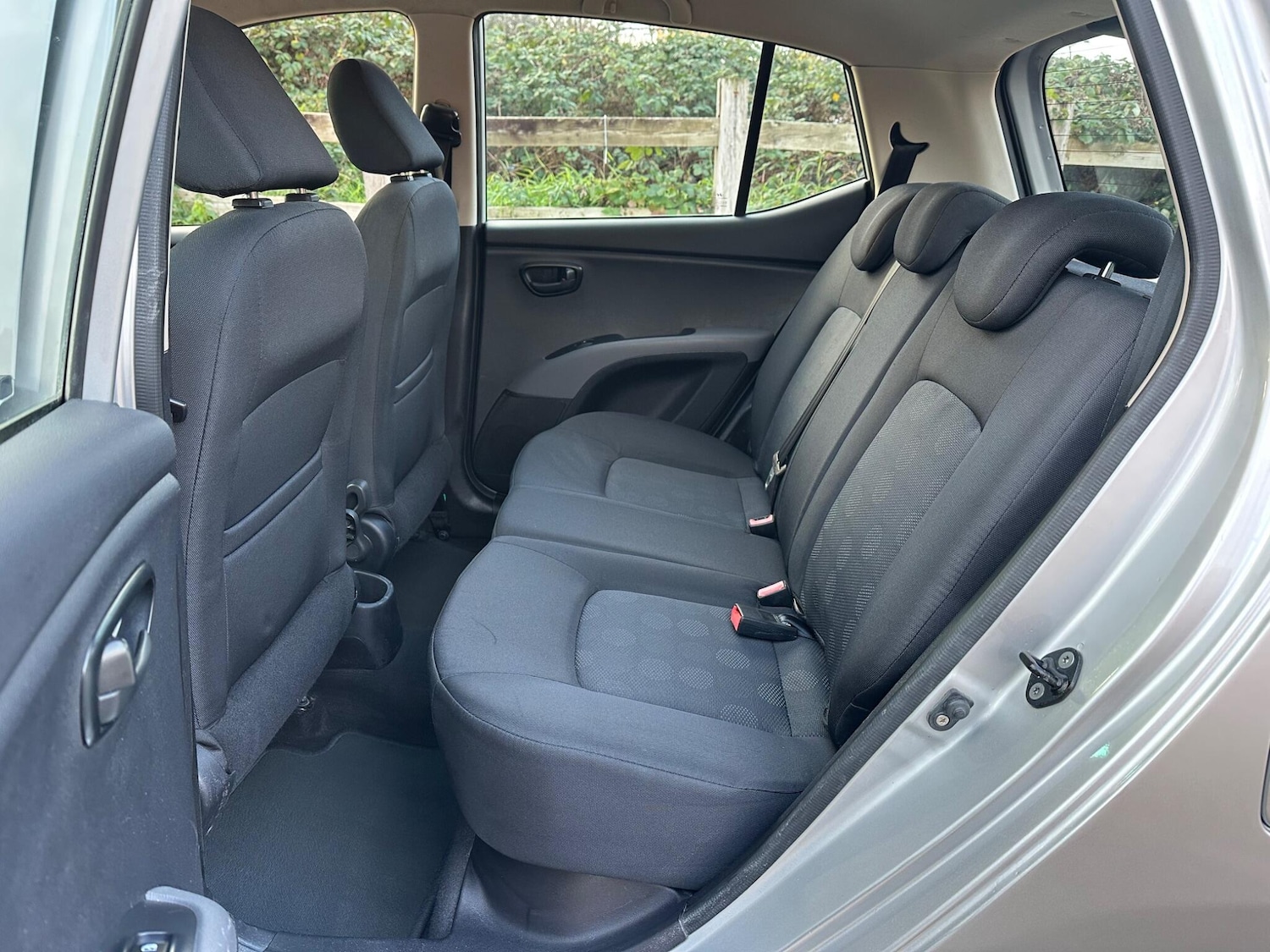 Used Hyundai i10 2015 for sale - 77346491: Photo 45