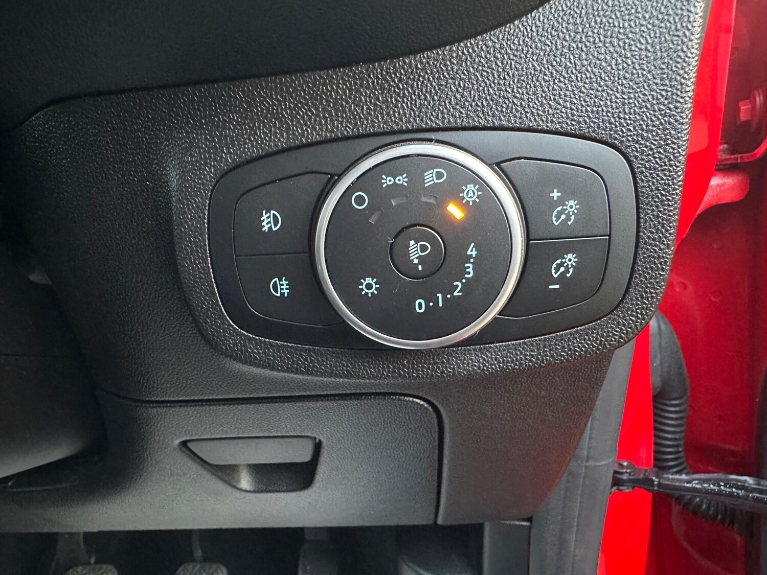 Used Ford Fiesta 2018 for sale - 77838442: Photo 46