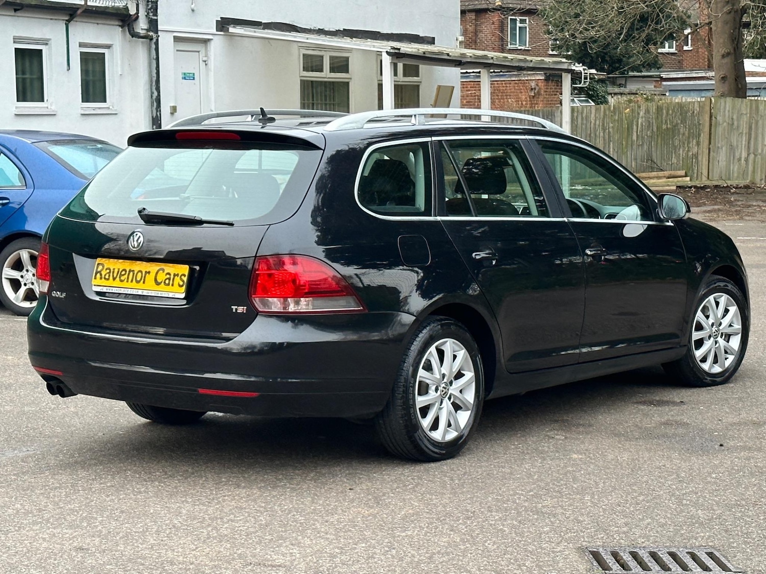 Used Volkswagen Golf 2023 for sale - 77346486: Photo 2