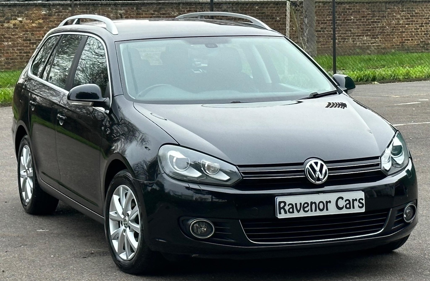 Used Volkswagen Golf 2023 for sale - 77346486: Photo 3