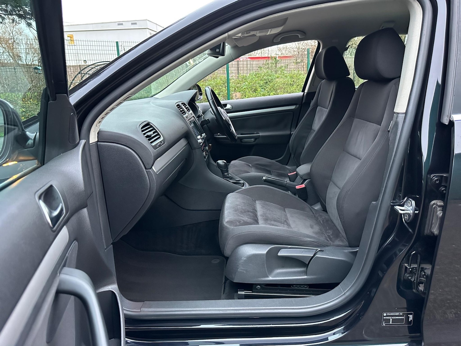 Used Volkswagen Golf 2023 for sale - 77346486: Photo 45