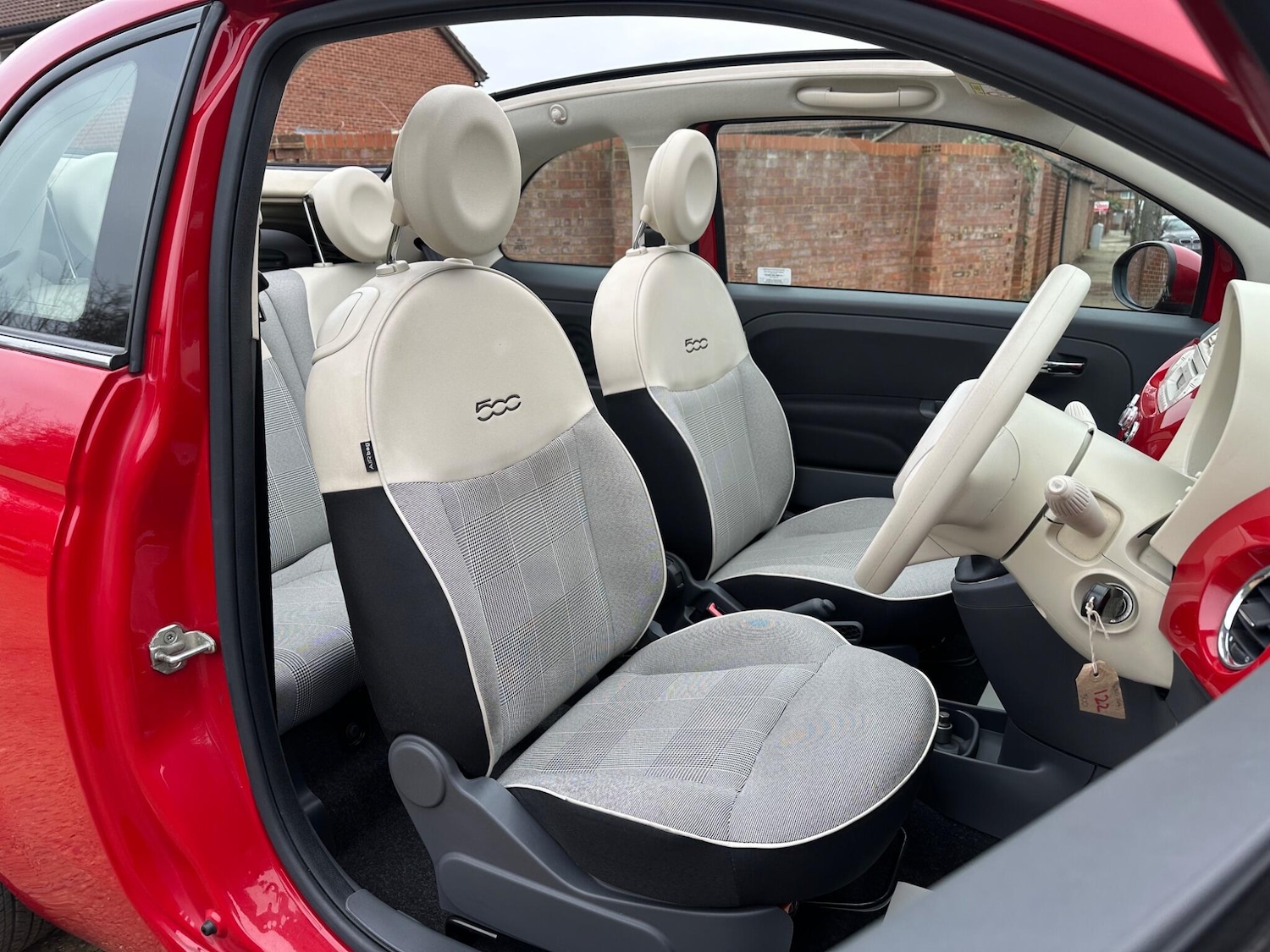 Used Fiat 500 2015 for sale - 77344707: Photo 69