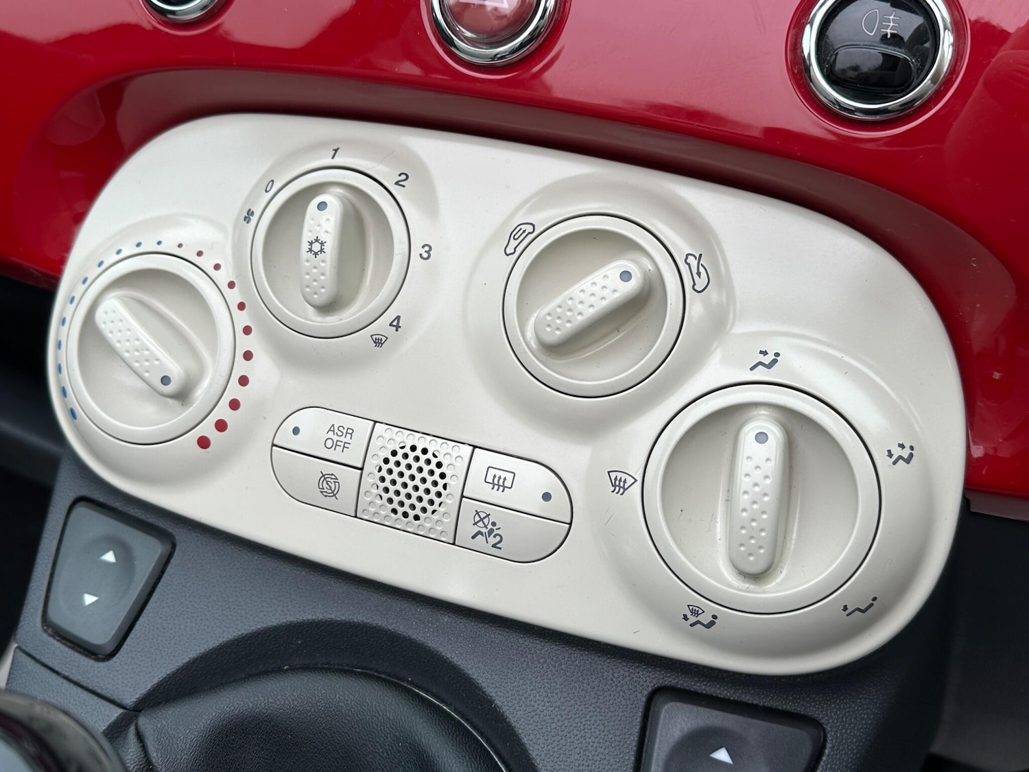 Used Fiat 500 2015 for sale - 77344707: Photo 88