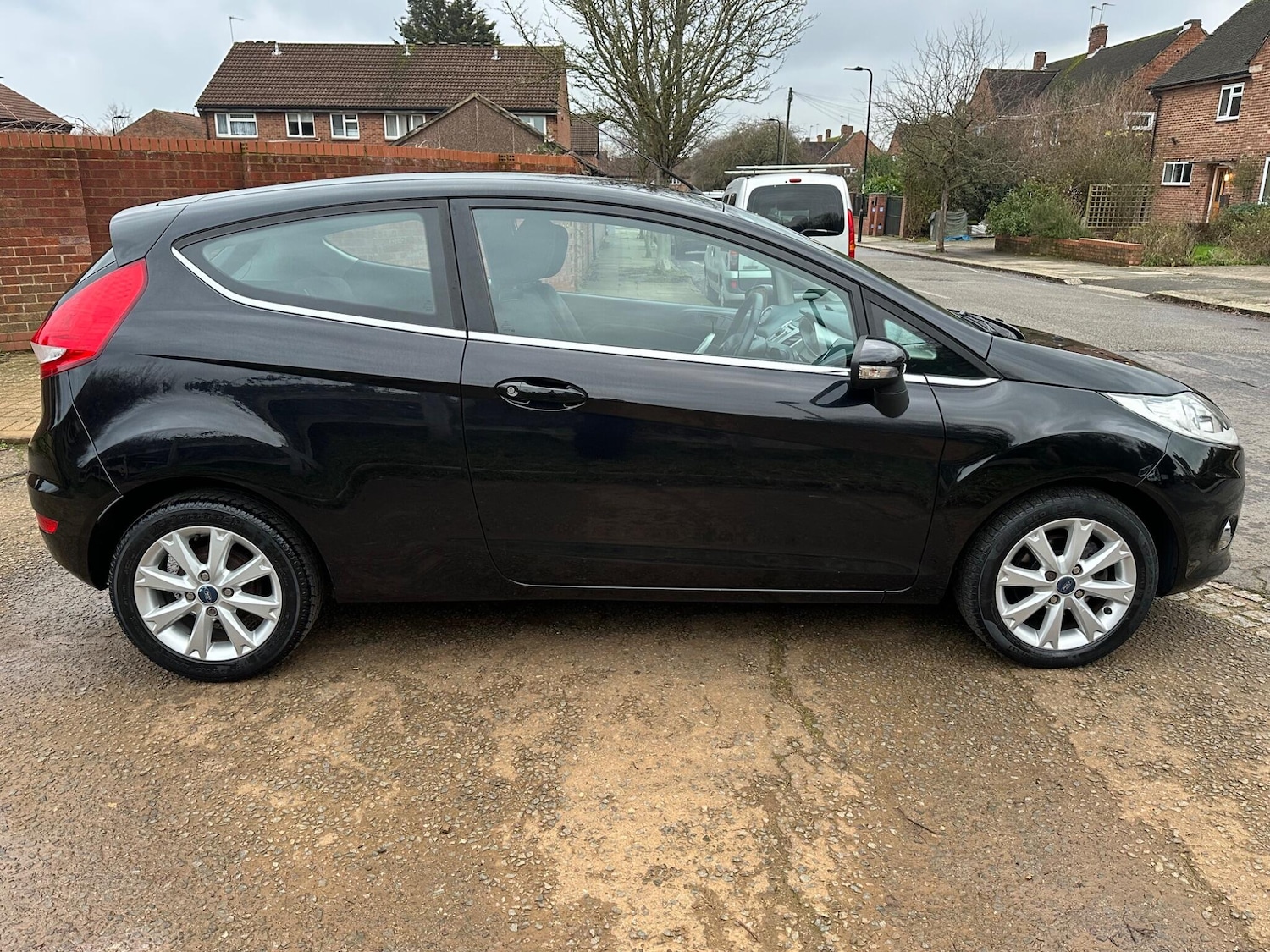 Used Ford Fiesta 2010 for sale - 77387431: Photo 14