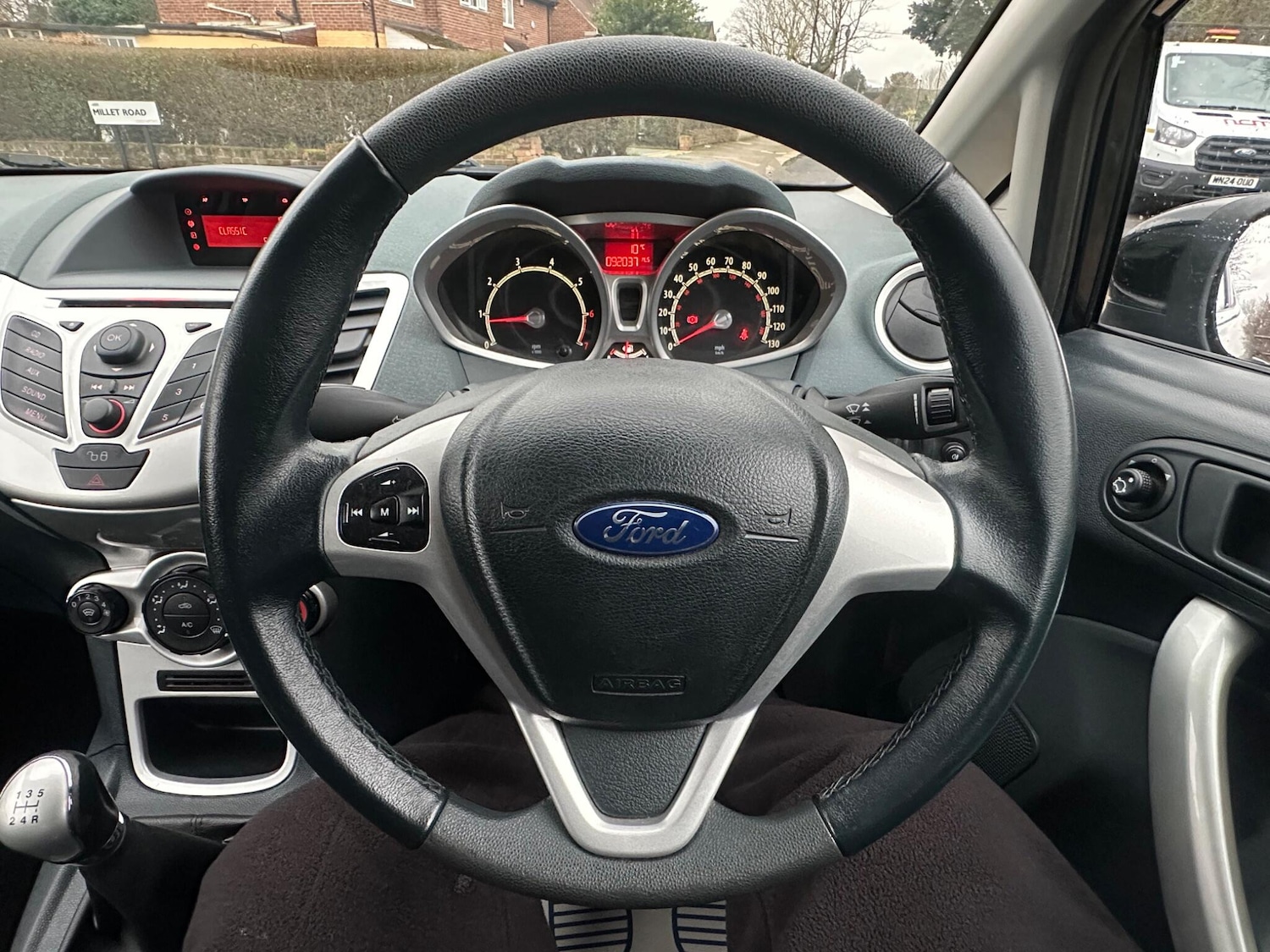 Used Ford Fiesta 2010 for sale - 77387431: Photo 60