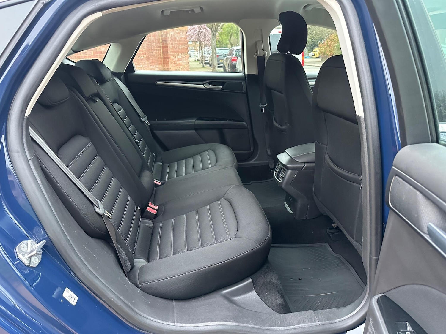 Used Ford Mondeo 2017 for sale - 77939793: Photo 37