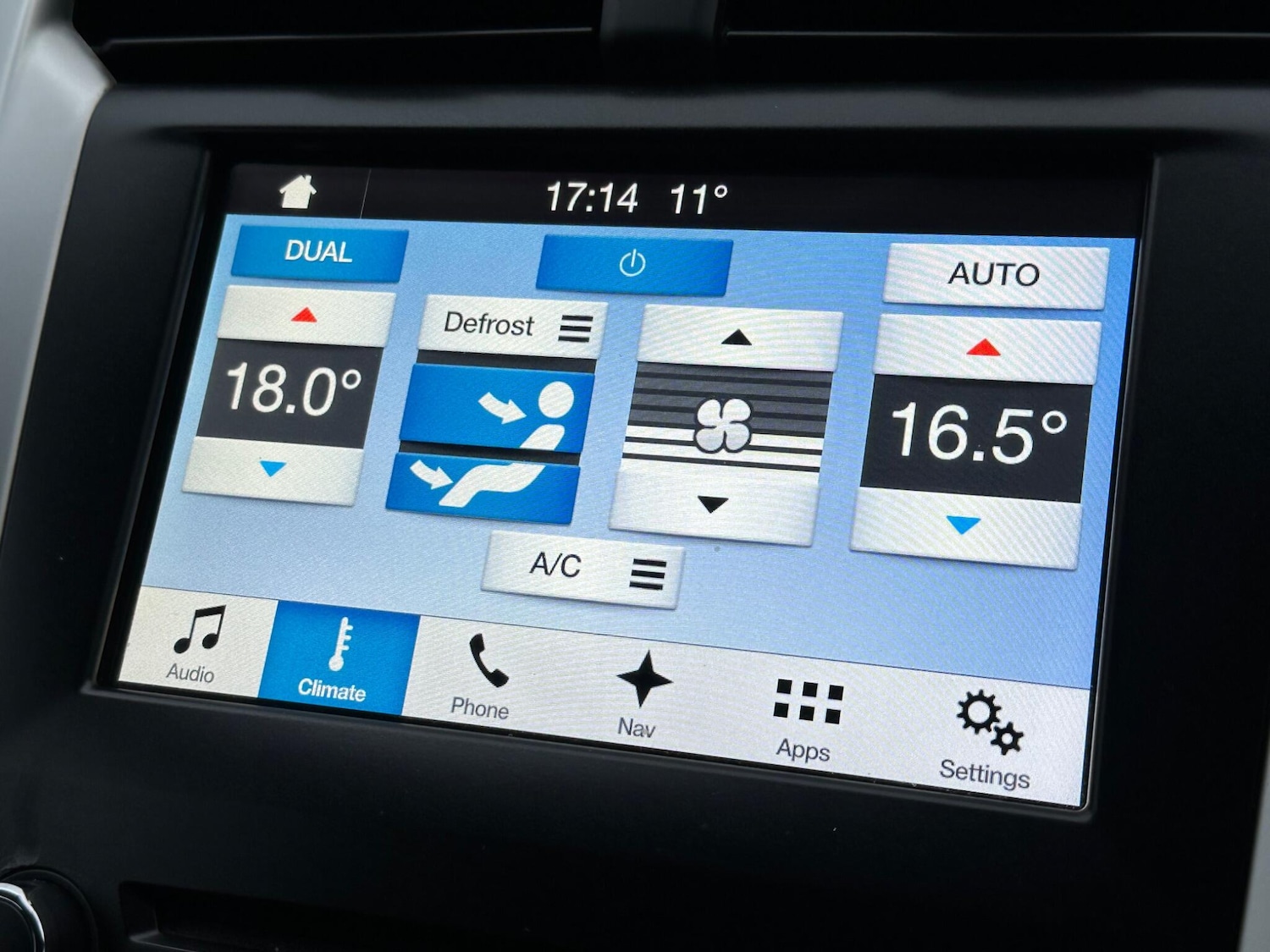 Used Ford Mondeo 2017 for sale - 77939793: Photo 74