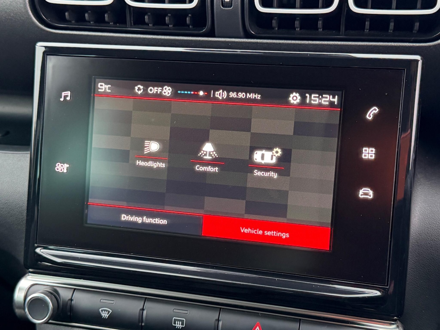 Used Citroen C3 Aircross 2018 for sale - 77633035: Photo 76