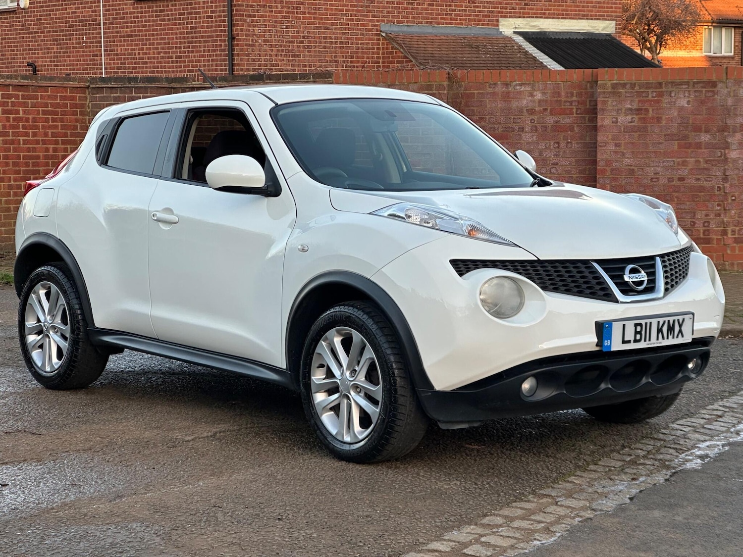 Used Nissan Juke 2011 for sale - 77346487: Photo 15