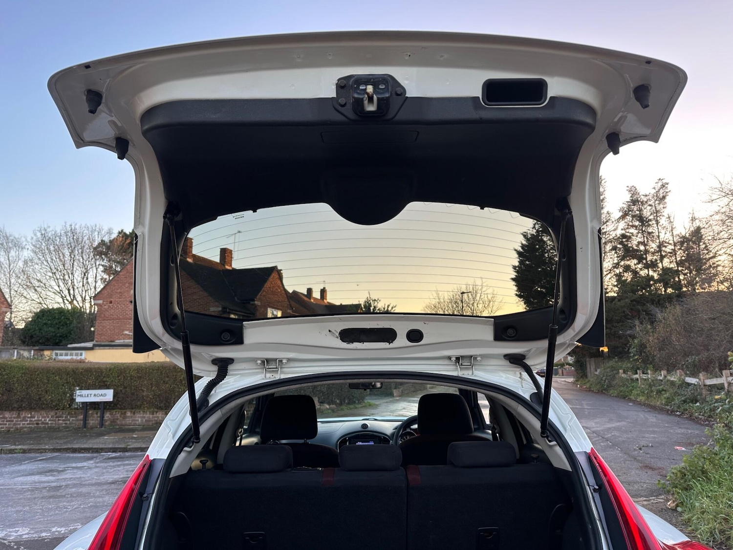 Used Nissan Juke 2011 for sale - 77346487: Photo 29