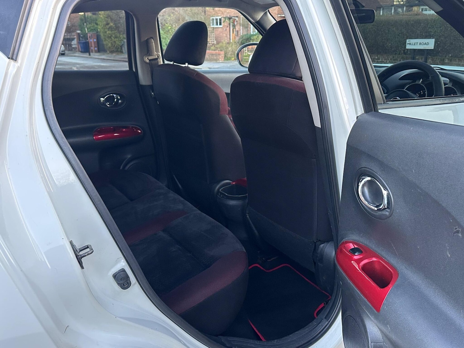 Used Nissan Juke 2011 for sale - 77346487: Photo 34