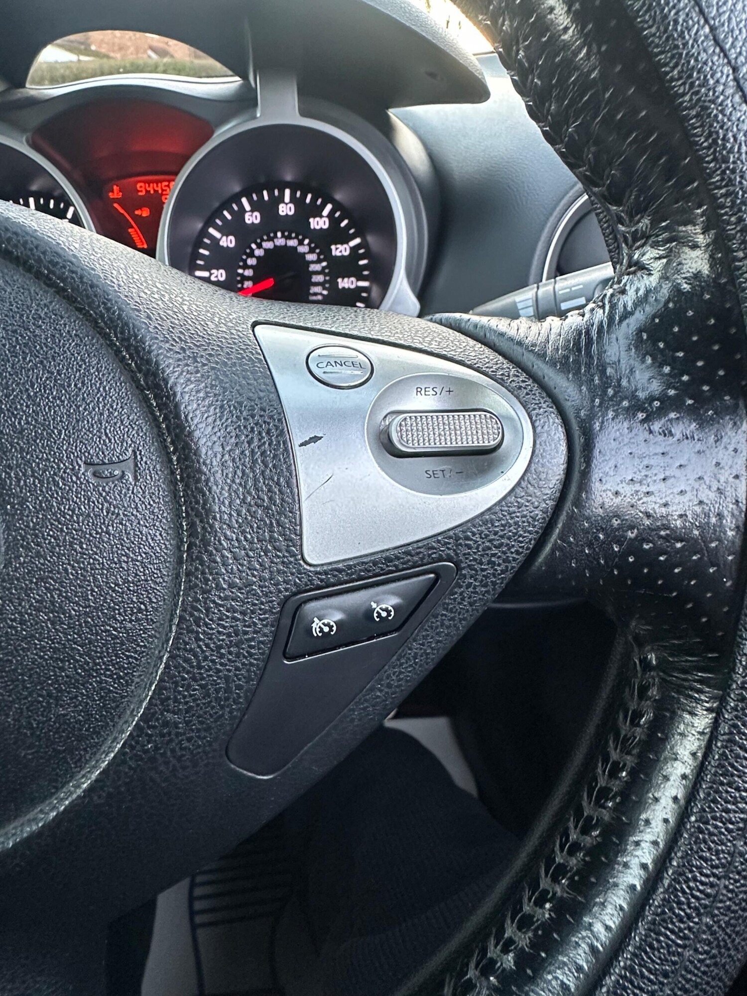 Used Nissan Juke 2011 for sale - 77346487: Photo 58