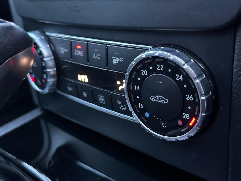 Used Mercedes-Benz C Class 2013 for sale - 78014634: Photo 82