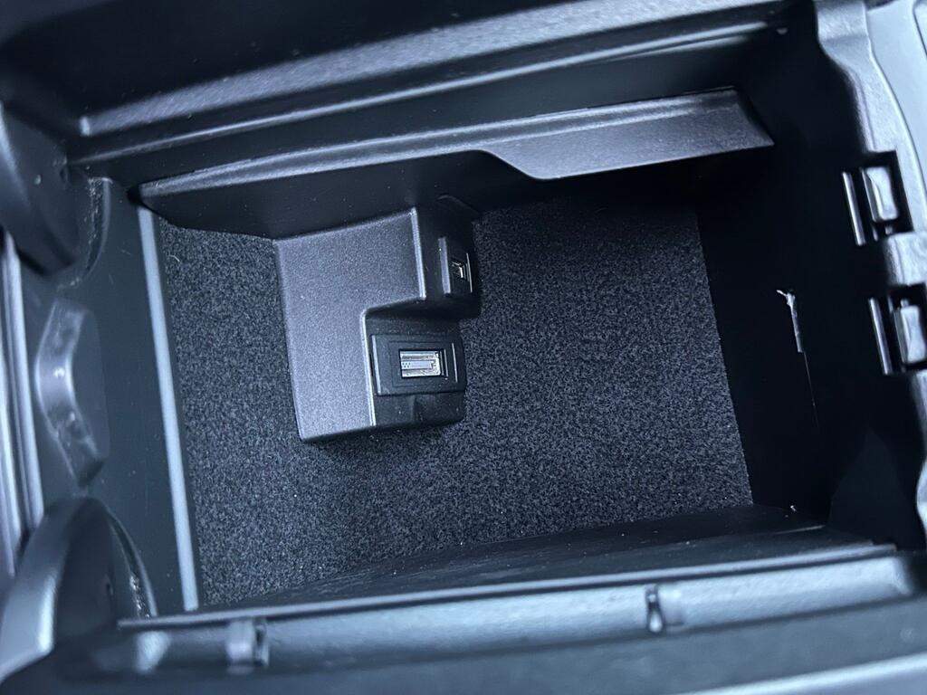 Used Mercedes-Benz C Class 2013 for sale - 78014634: Photo 88