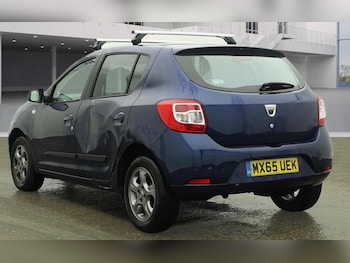 Used Dacia Sandero 2015 for sale - 77633324: Photo