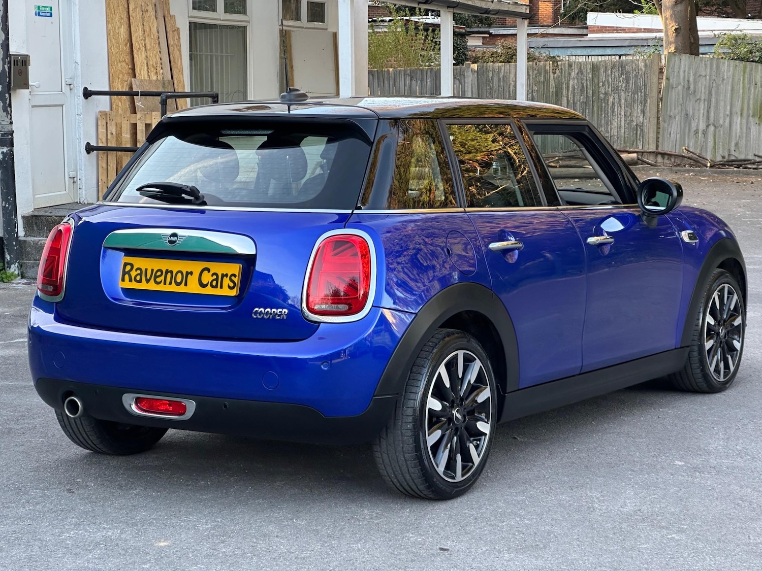 Used MINI Hatch 2020 for sale - 77346474: Photo 12