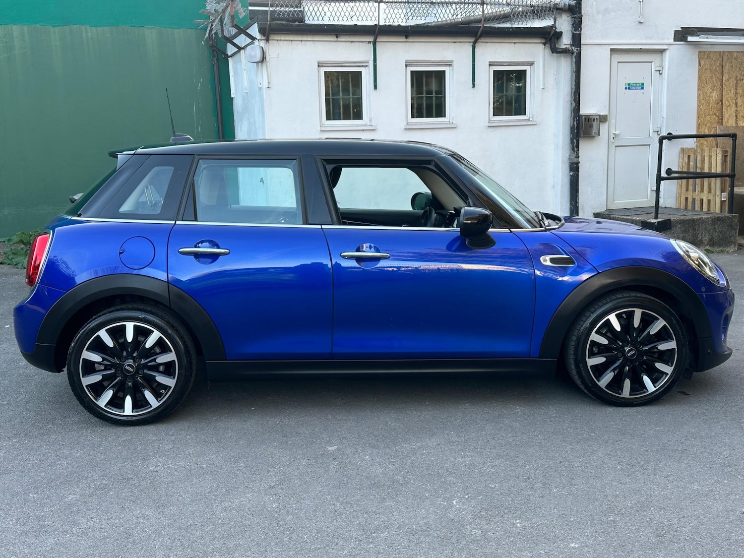 Used MINI Hatch 2020 for sale - 77346474: Photo 14