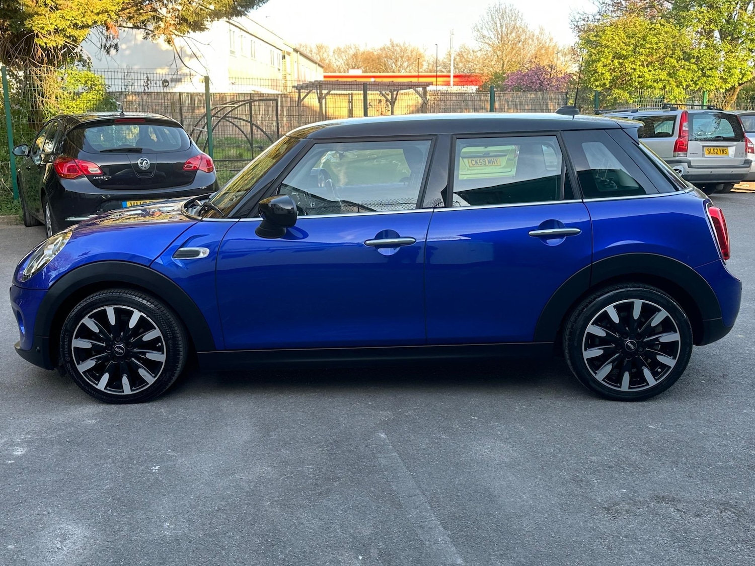Used MINI Hatch 2020 for sale - 77346474: Photo 8