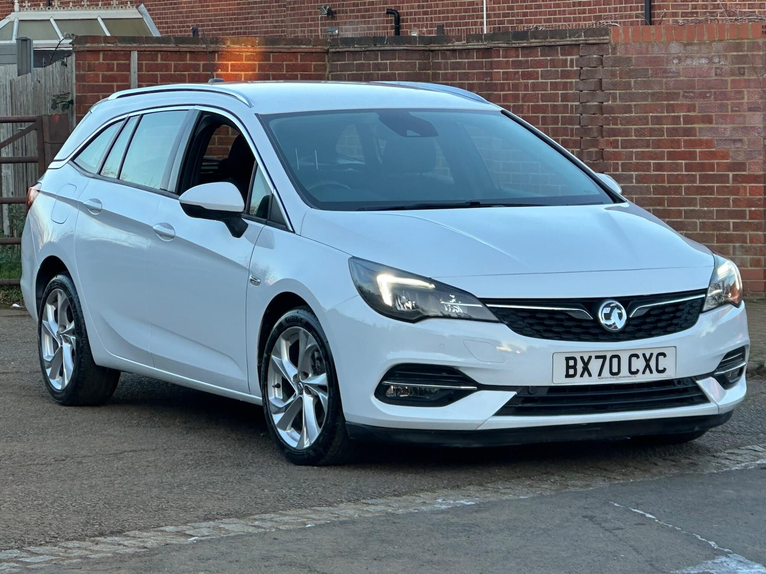 Used Vauxhall Astra 2021 for sale - 77346475: Photo 3