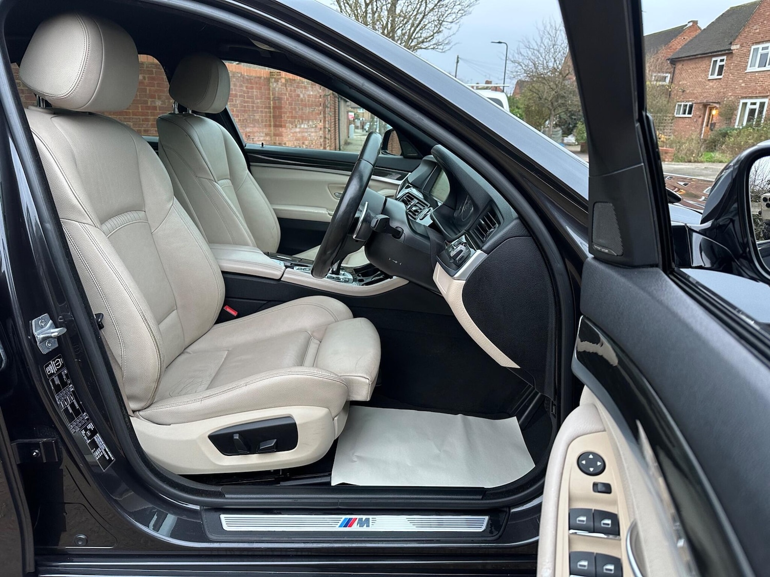 Used BMW 5 Series 2014 for sale - 77411588: Photo 32