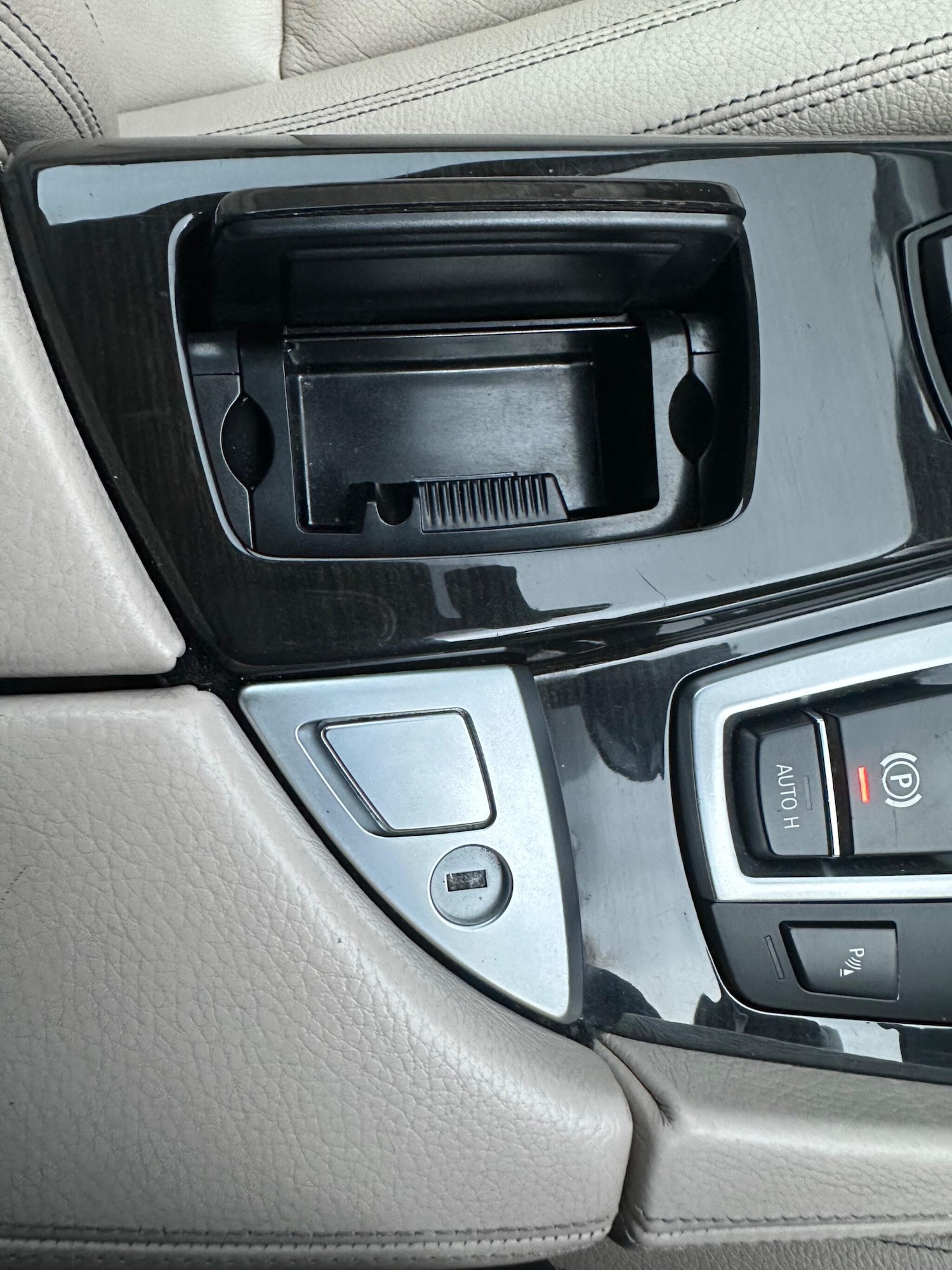 Used BMW 5 Series 2014 for sale - 77411588: Photo 66