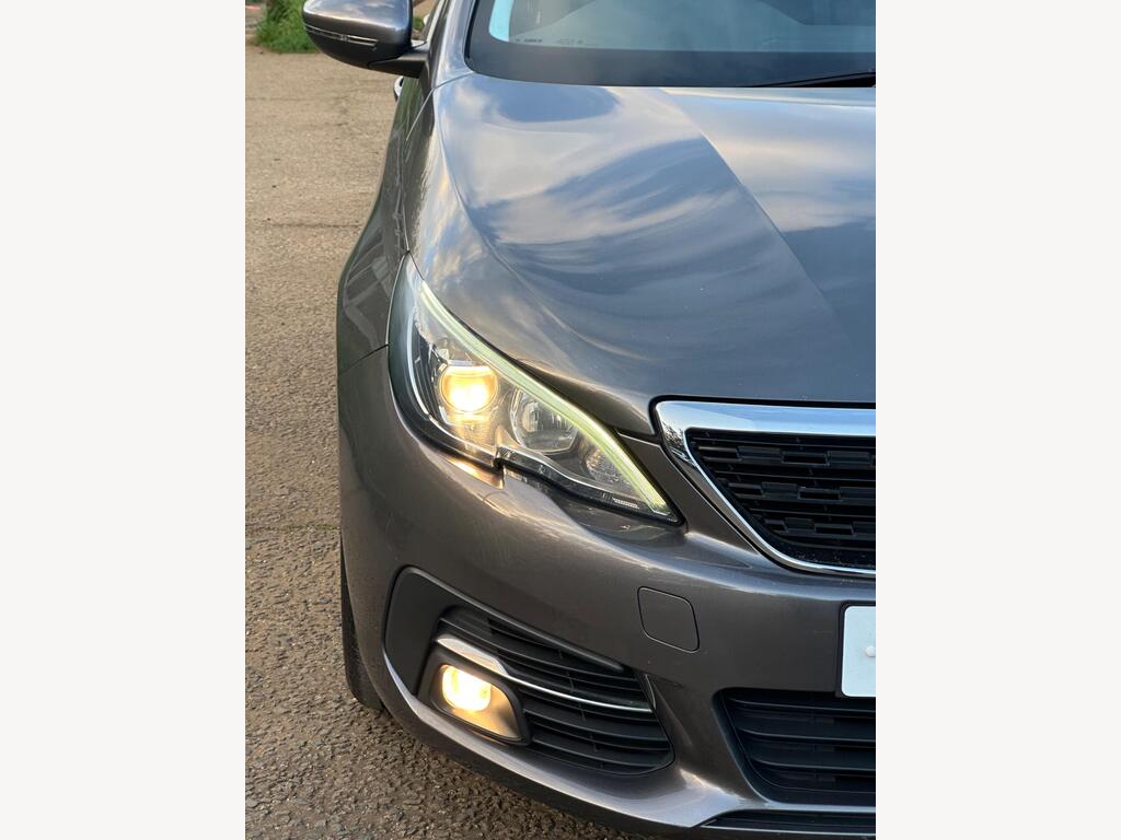 Used Peugeot 308 SW 2017 for sale - 77993647: Photo 20