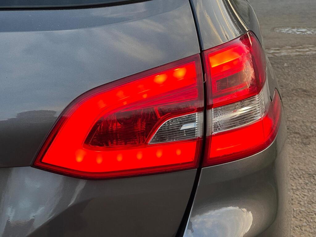 Used Peugeot 308 SW 2017 for sale - 77993647: Photo 24