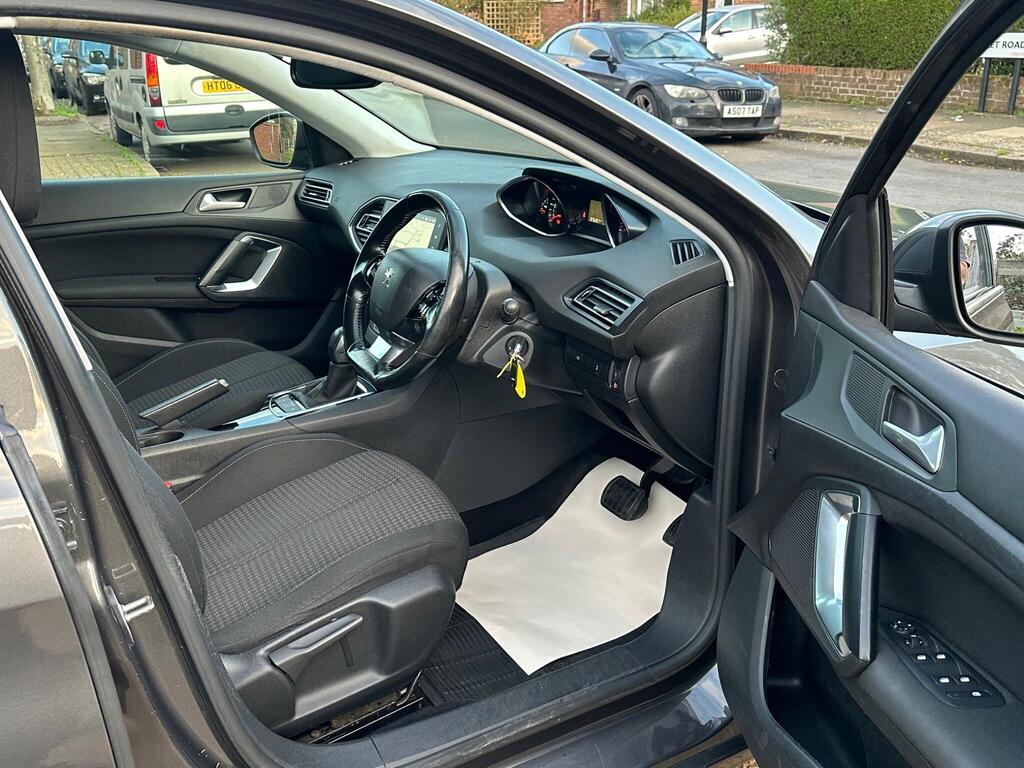 Used Peugeot 308 SW 2017 for sale - 77993647: Photo 34