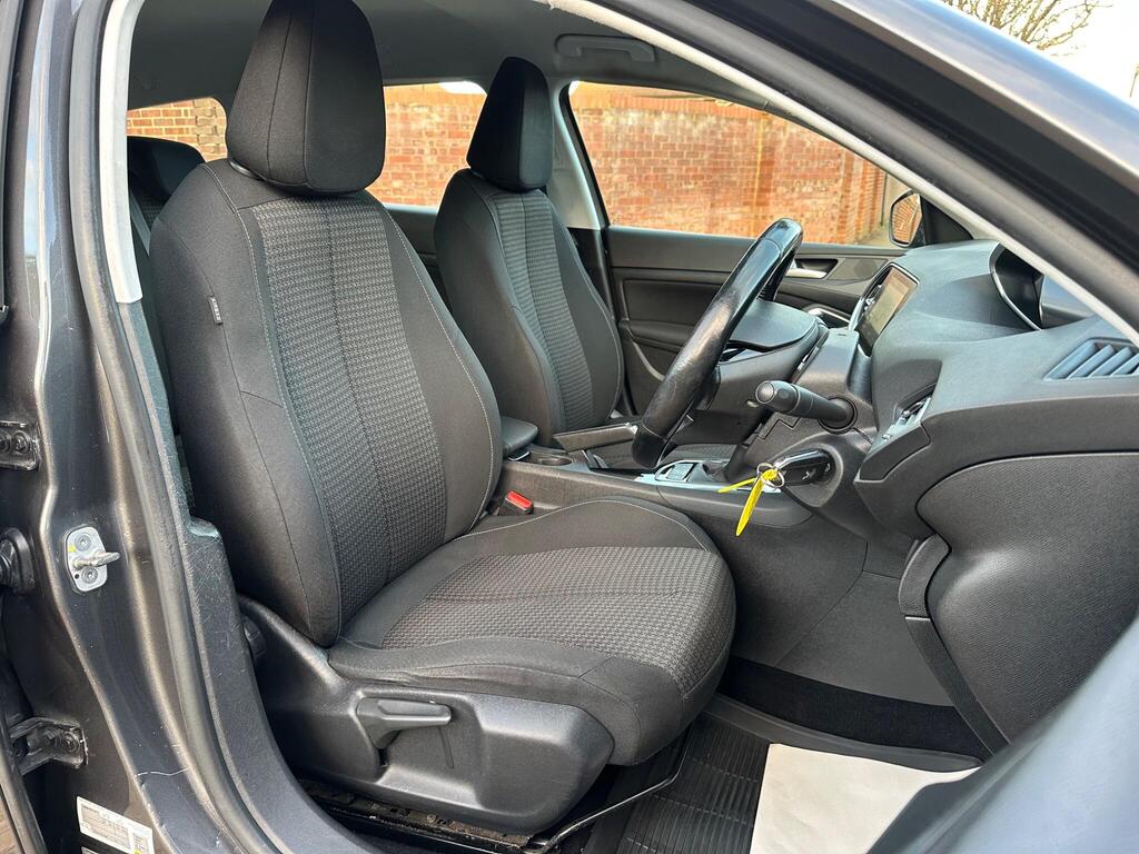 Used Peugeot 308 SW 2017 for sale - 77993647: Photo 36