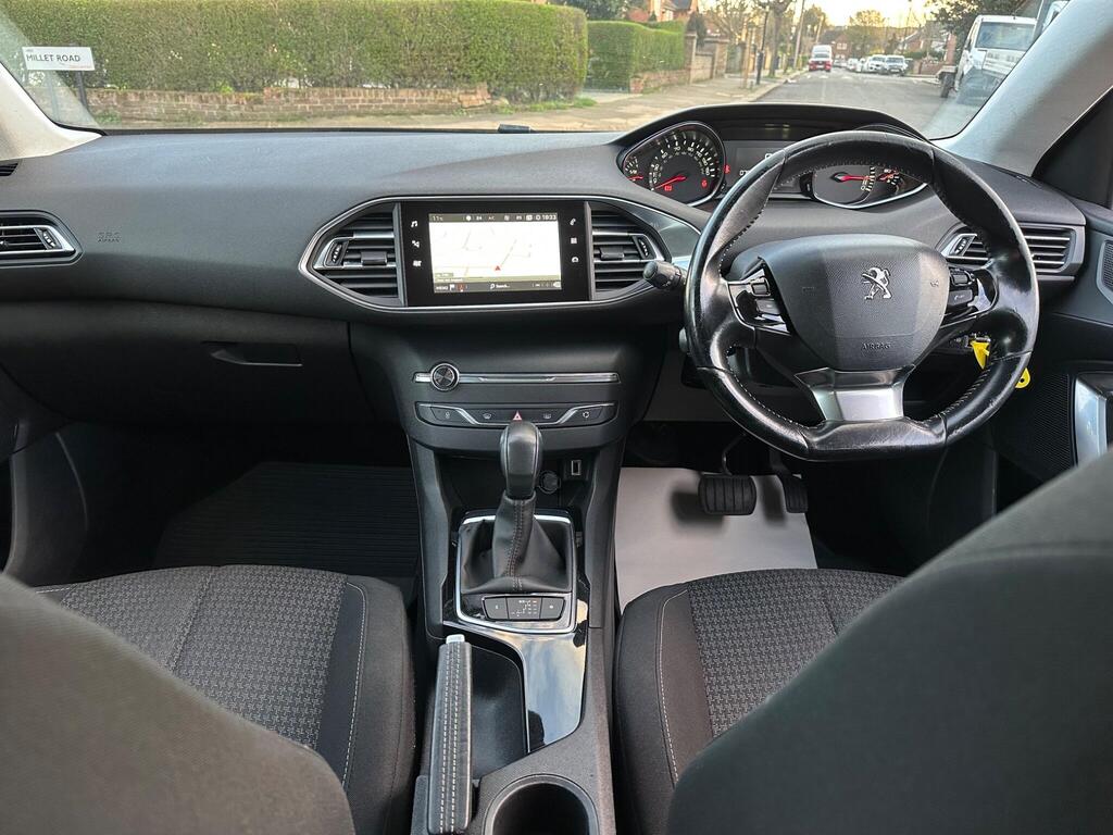 Used Peugeot 308 SW 2017 for sale - 77993647: Photo 42