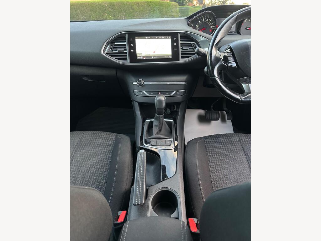 Used Peugeot 308 SW 2017 for sale - 77993647: Photo 43