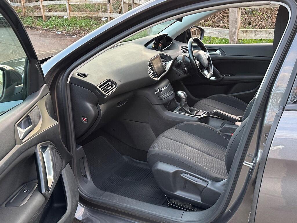 Used Peugeot 308 SW 2017 for sale - 77993647: Photo 45