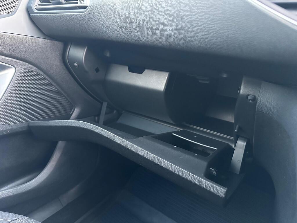 Used Peugeot 308 SW 2017 for sale - 77993647: Photo 59