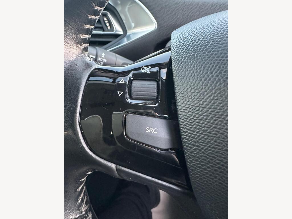 Used Peugeot 308 SW 2017 for sale - 77993647: Photo 62