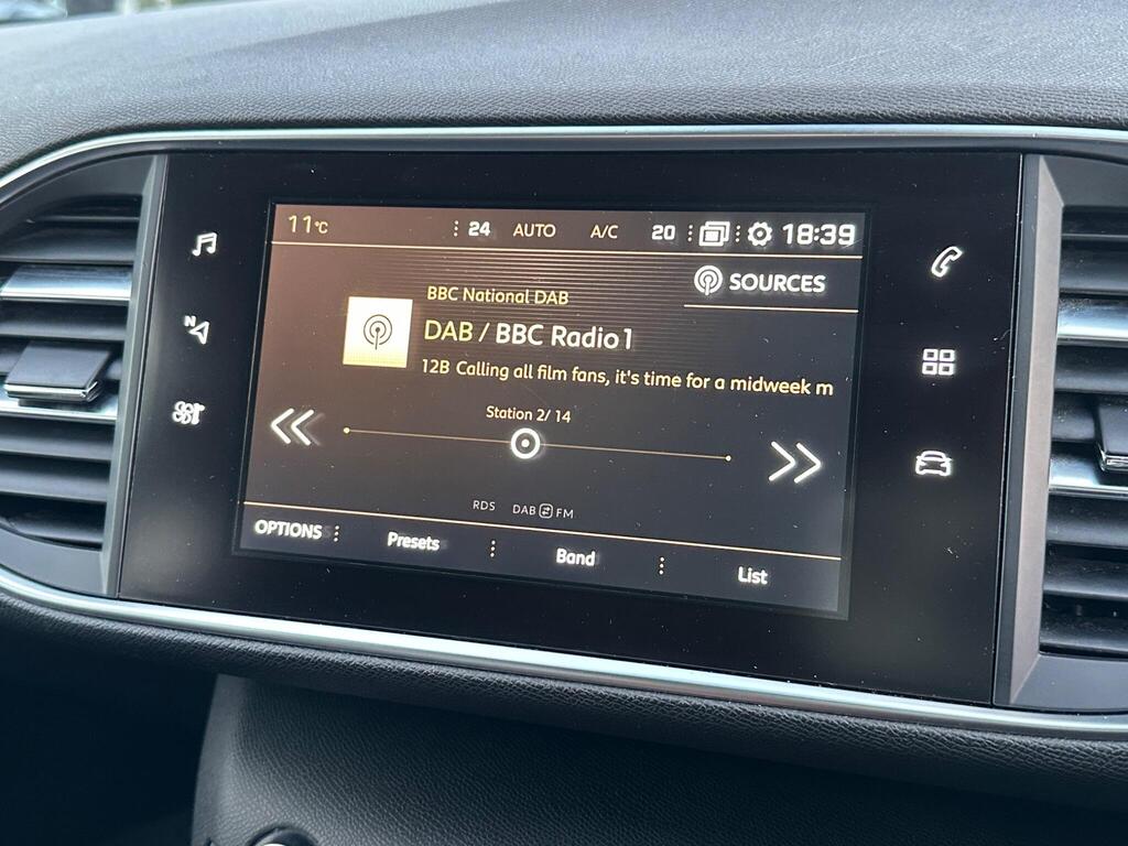 Used Peugeot 308 SW 2017 for sale - 77993647: Photo 68