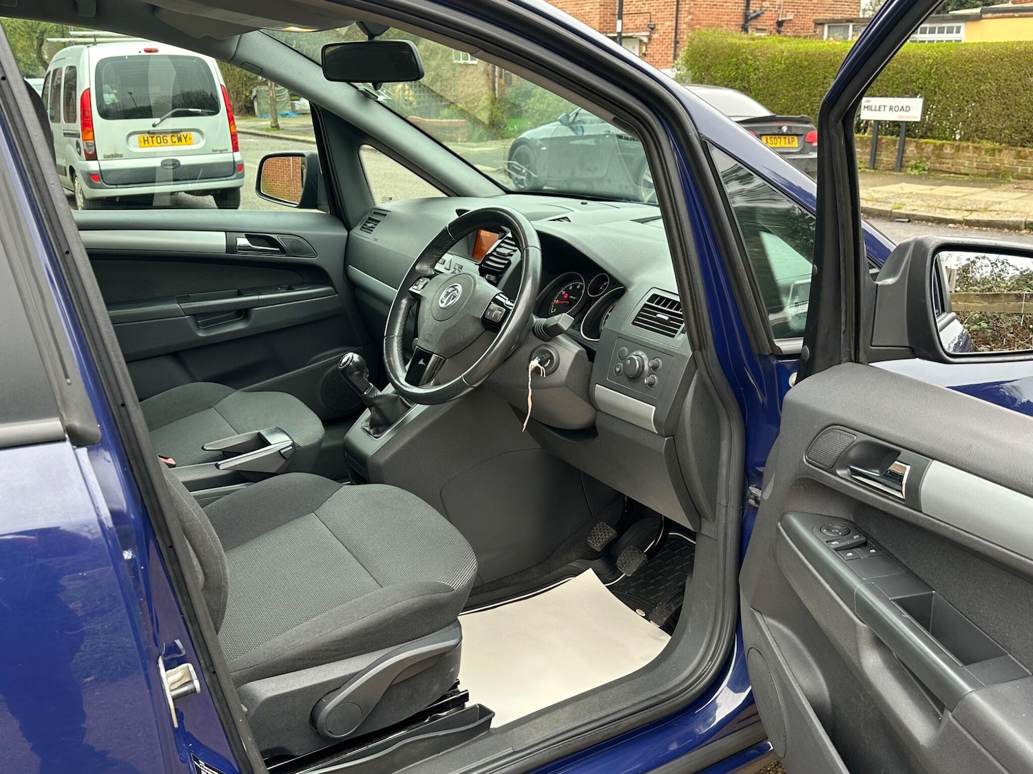 Used Vauxhall Zafira 2012 for sale - 77793463: Photo 35