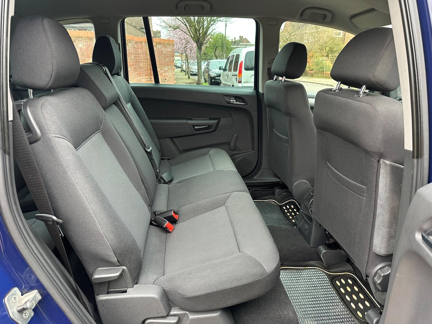 Used Vauxhall Zafira 2012 for sale - 77793463: Photo 40