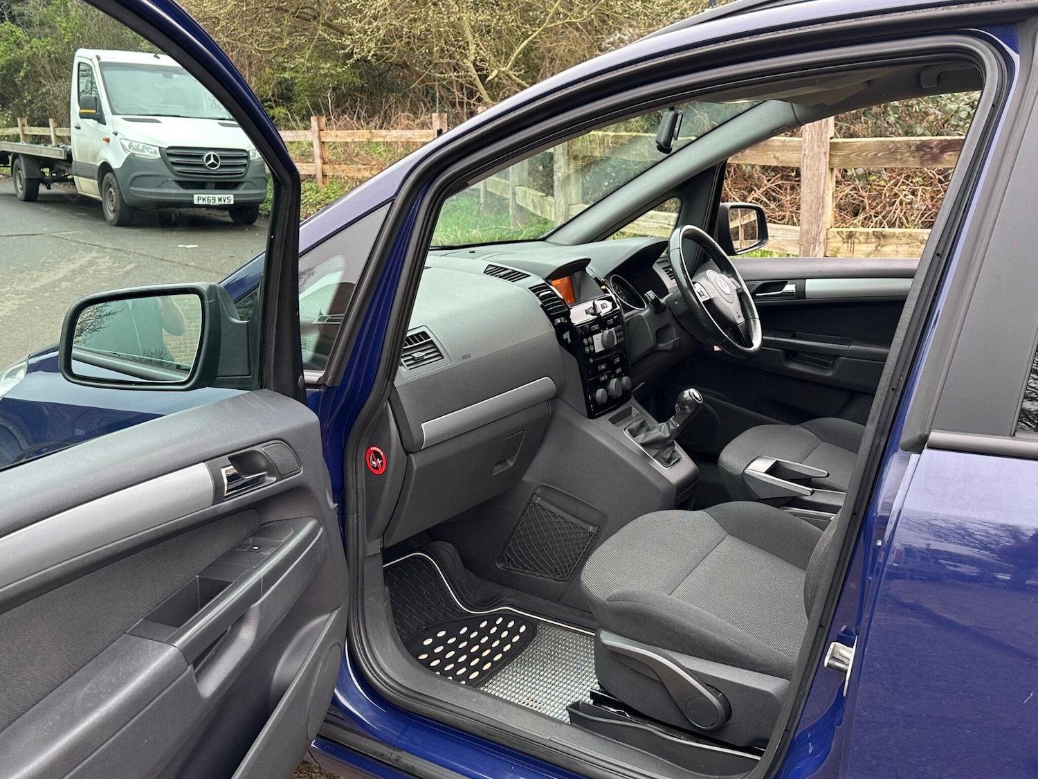 Used Vauxhall Zafira 2012 for sale - 77793463: Photo 49