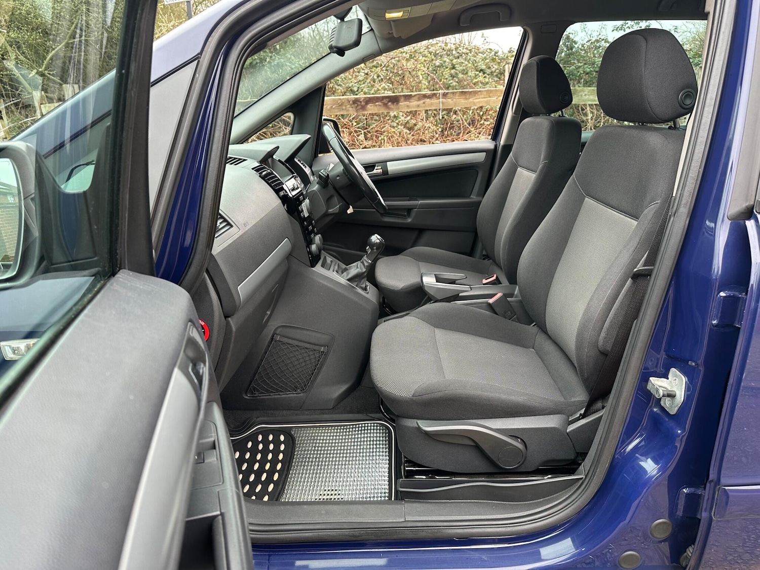 Used Vauxhall Zafira 2012 for sale - 77793463: Photo 50