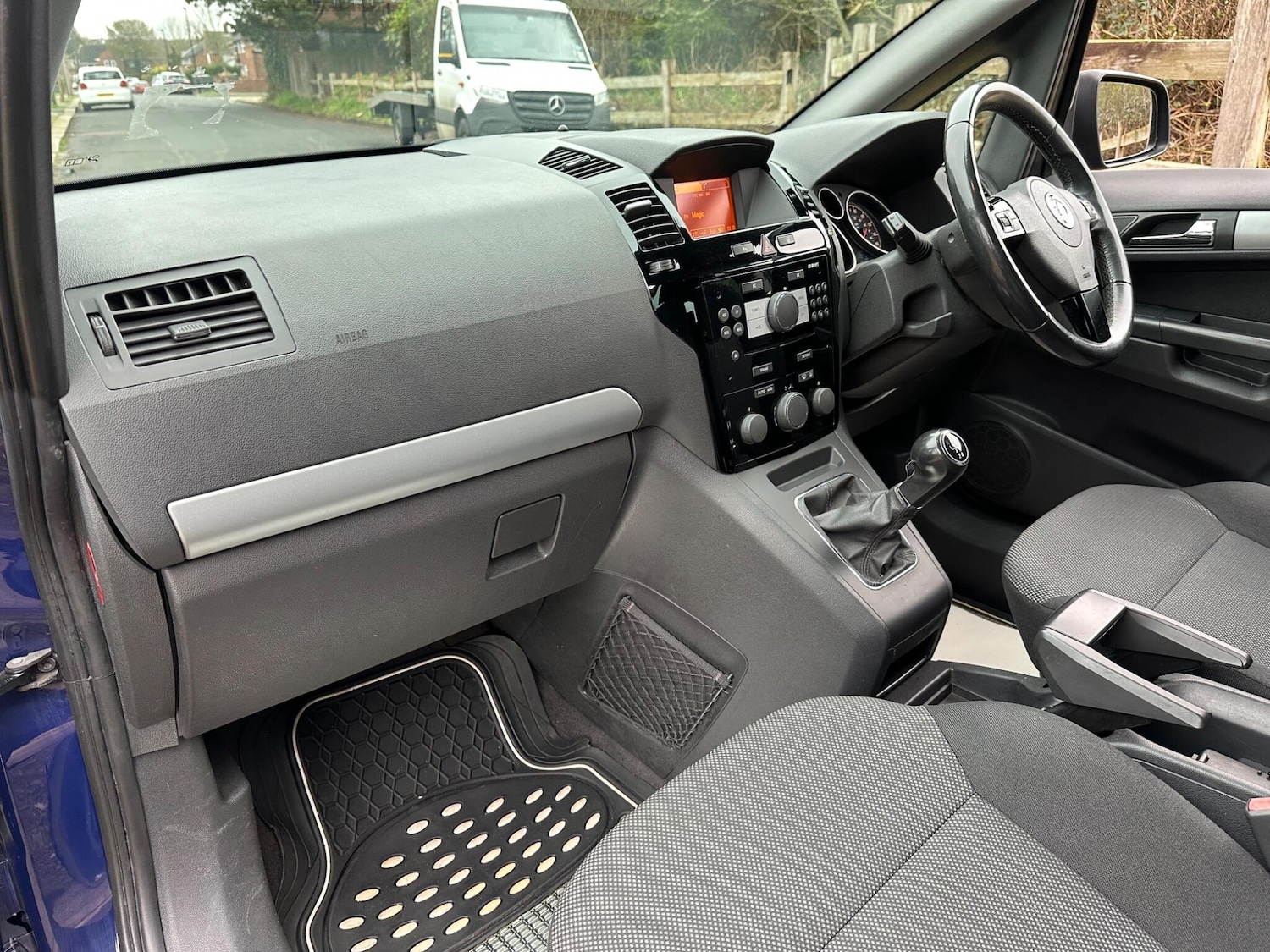 Used Vauxhall Zafira 2012 for sale - 77793463: Photo 52