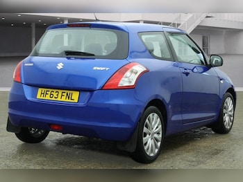Used Suzuki Swift 2013 for sale - 77396133: Photo